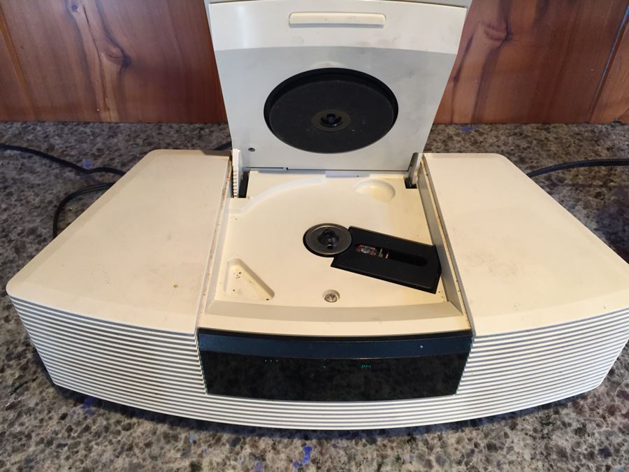 BOSE Wave Radio/CD Player [Photo 8]