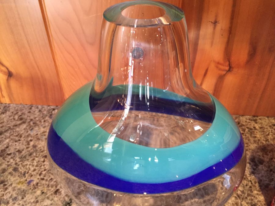 ACLU Glass Vase Bill Of Rights Award Presented To Kalpana & Jamie Rhodes February 9, 2011 [Photo 5]