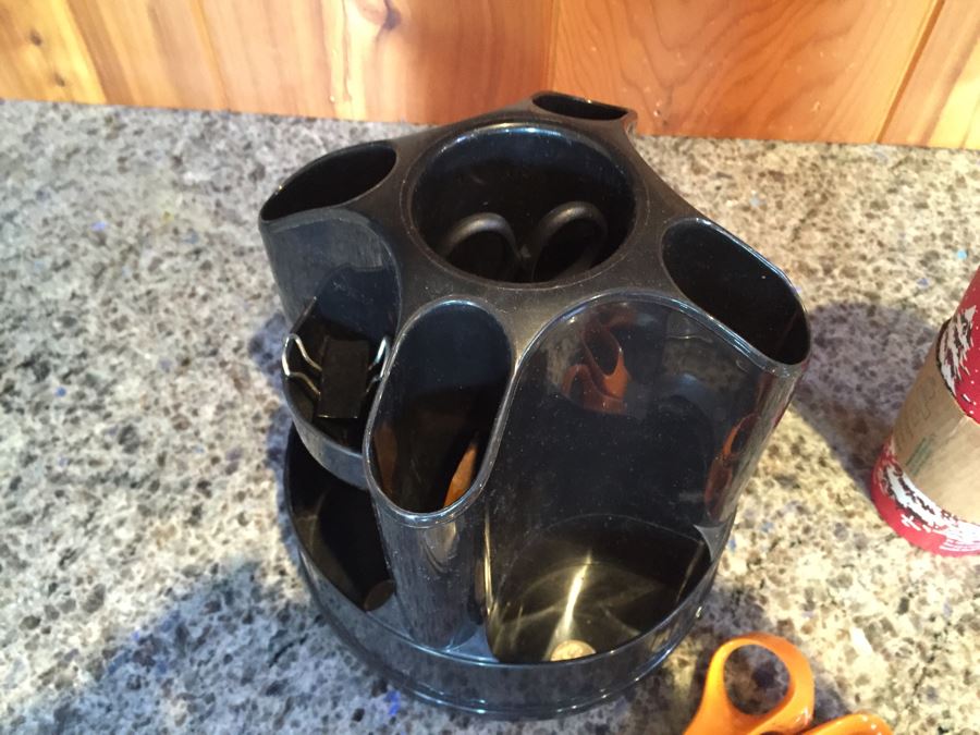 Office Supply Holder Carousel With (2) FISKARS Stainless Steel Scissors [Photo 5]