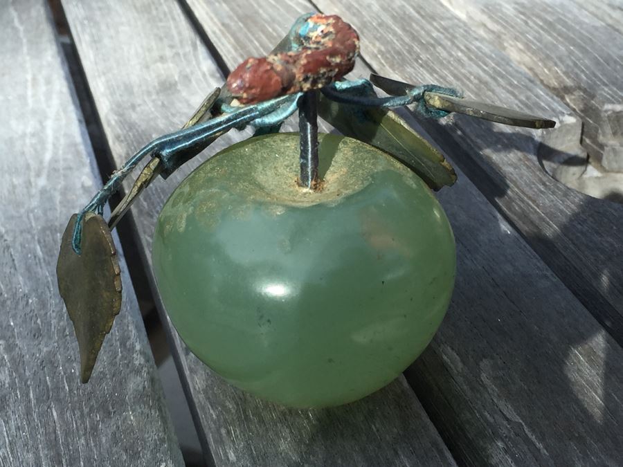 Vintage Carved Jade Apple Fruit [Photo 7]