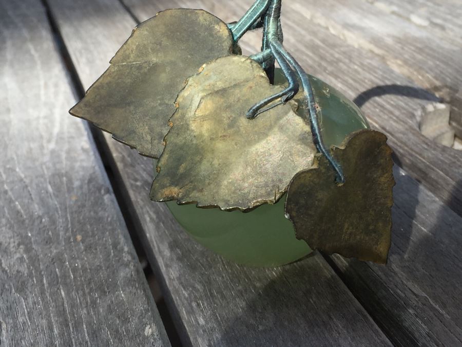 Vintage Carved Jade Apple Fruit [Photo 9]