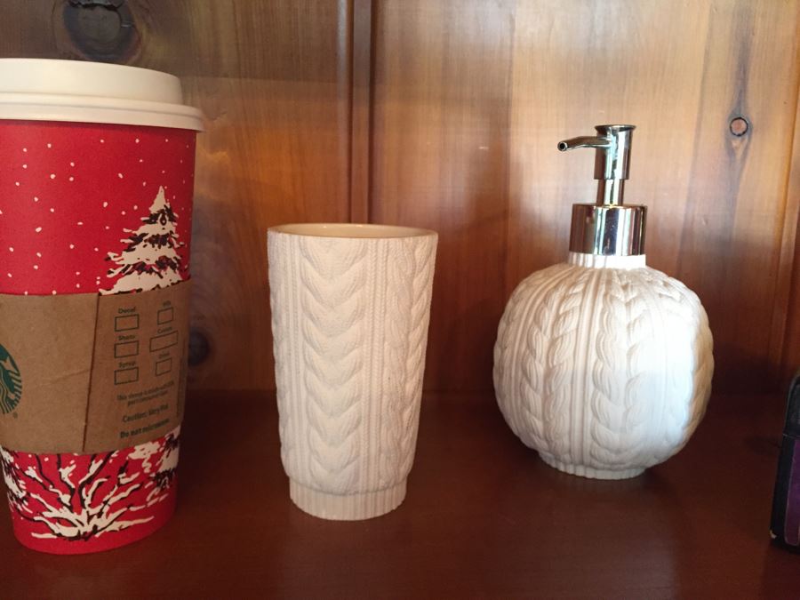 Home Decor Lot [Photo 10]