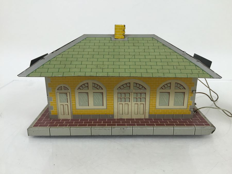 Vintage Marx Toys Tin Litho Oak Park Train Station Sound [Photo 9]