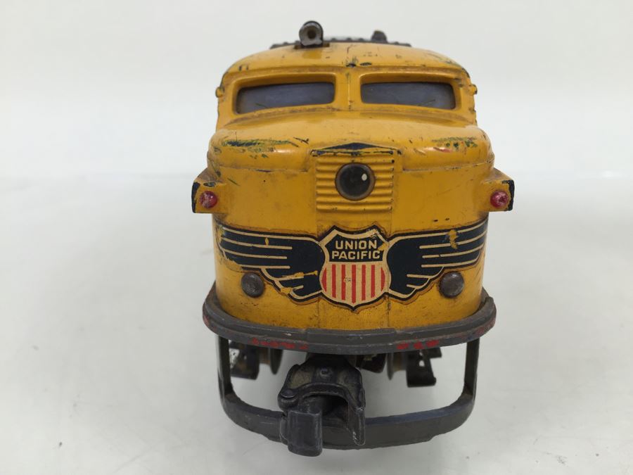 Vintage Lionel Trains 2023 Union Pacific Diesel Locomotive Train O Scale [Photo 7]