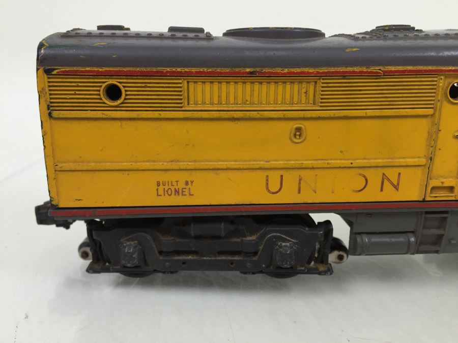 Vintage Lionel Trains 2023 Union Pacific Diesel Locomotive Train O Scale [Photo 13]