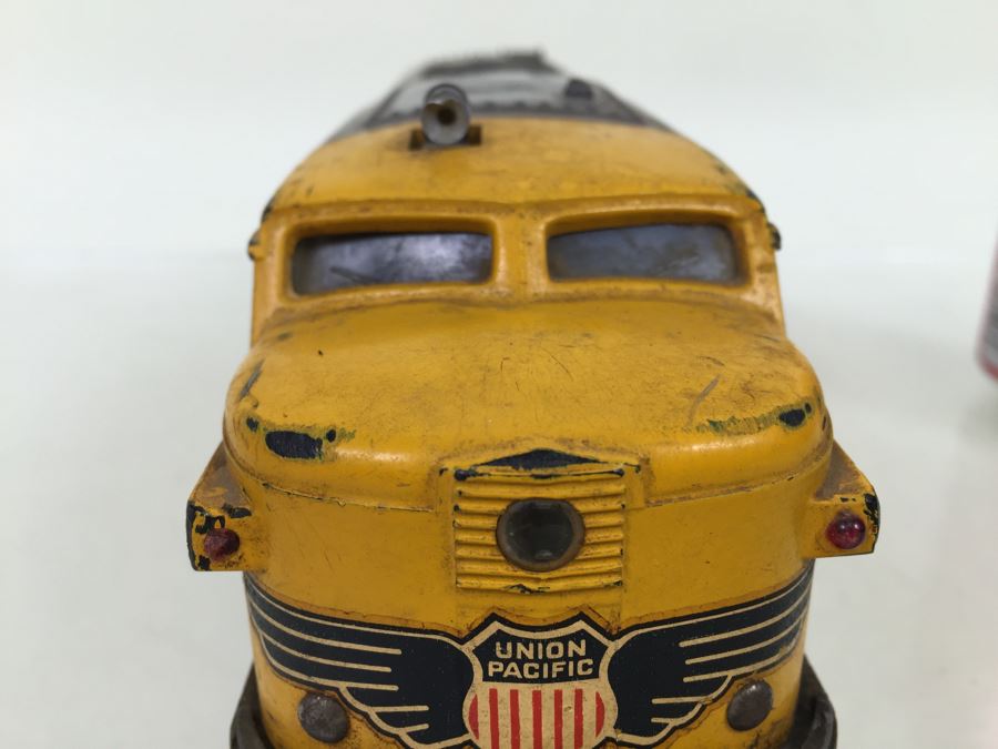 Vintage Lionel Trains 2023 Union Pacific Diesel Locomotive Train O Scale [Photo 9]