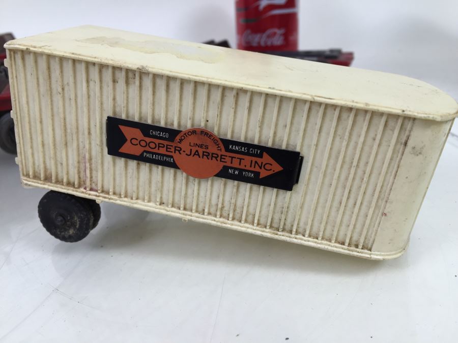 Lionel Train Lot Includes Lionel 6660 And 6264 Trailer Flatcar + (2) No. 260 Bumpers With Cooper-Jarret O Gauge And Parts [Photo 3]