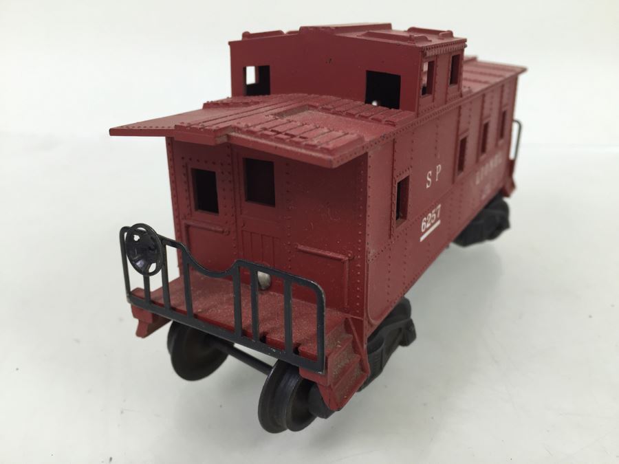 Lionel 6357 Caboose O Gauge + (2) Lionel 6357 Caboose Train + Lionel 6357 Caboose Body [Photo 18]