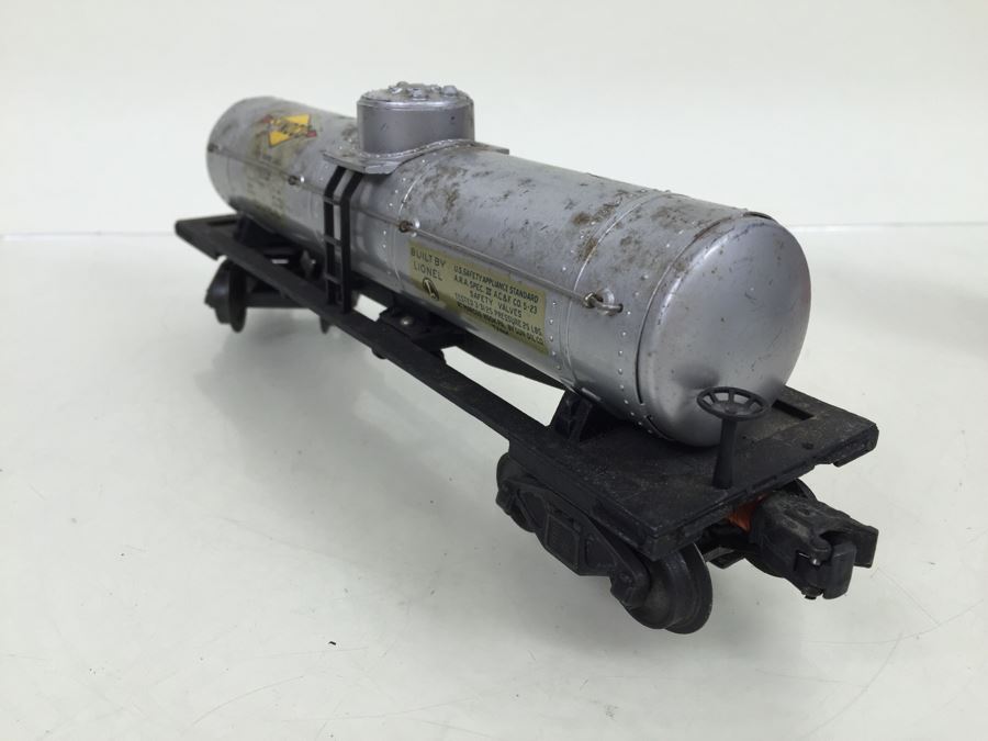 Vintage Set Of 4 Lionel O Gauge Sunoco Gasoline Tanker Trains [Photo 25]
