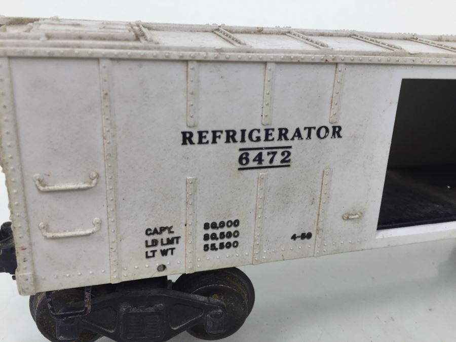 Vintage Pair Of Lionel 6472 Refrigerator Car Box Trains + Lionel 6656 Livestock Stock Cattle Car [Photo 15]