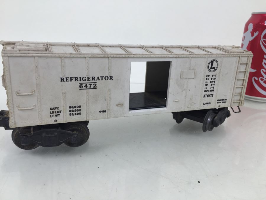 Vintage Pair Of Lionel 6472 Refrigerator Car Box Trains + Lionel 6656 Livestock Stock Cattle Car [Photo 14]