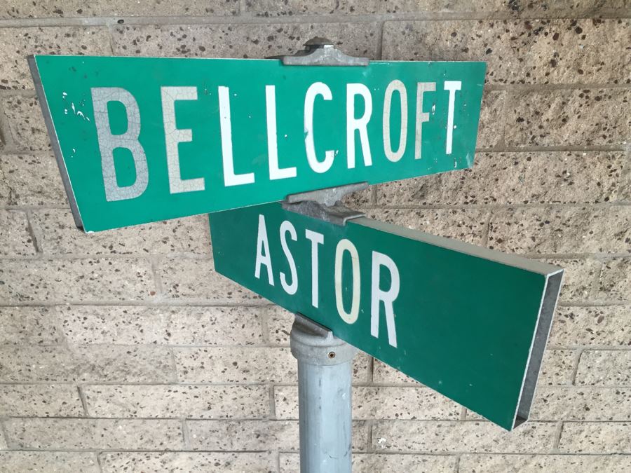 Vintage Green Street Sign Corner Of Bellcroft And Astor From Lake Forest, California [Photo 2]
