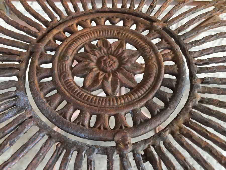 Folding Outdoor Round Metal Cafe Table [Photo 7]