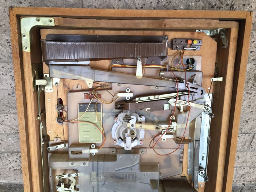 Vintage Nishijin Pachinko Machine Super DX For Restoration Or Parts [Photo 8]