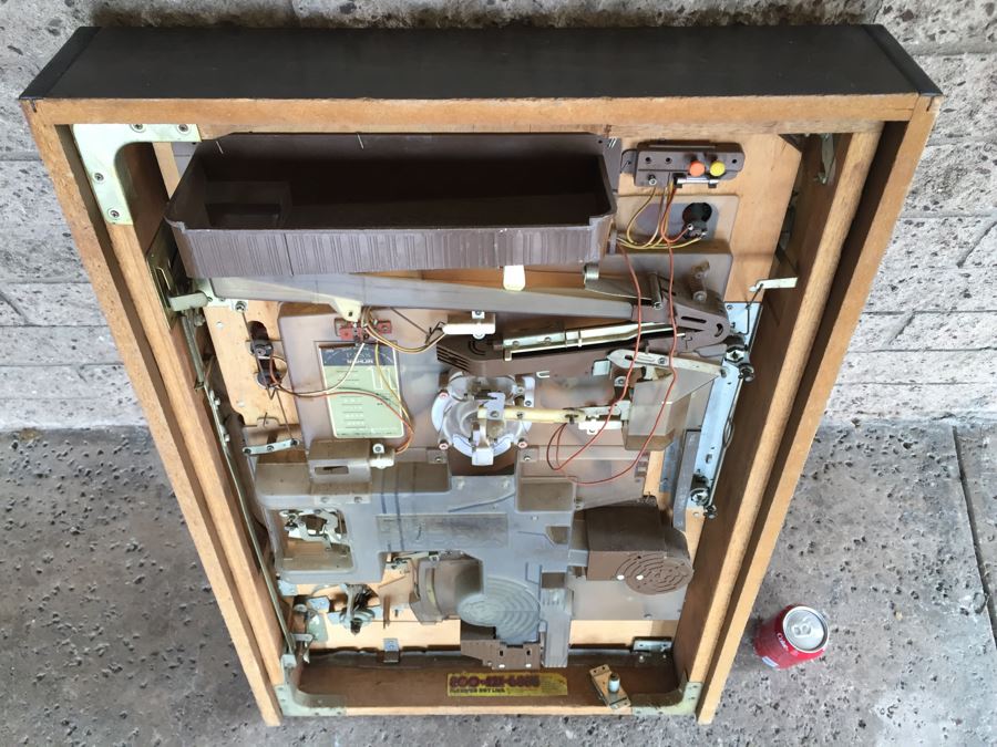 Vintage Nishijin Pachinko Machine Super DX For Restoration Or Parts [Photo 12]