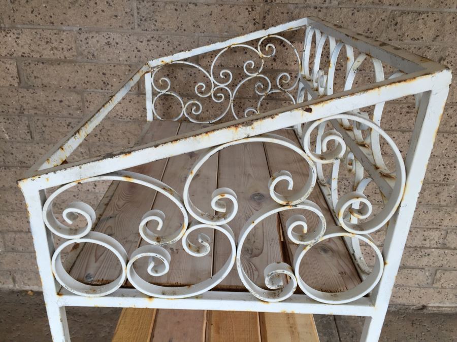 Vintage Shabby Chic Metal Garden Rack Stand Shelf [Photo 6]