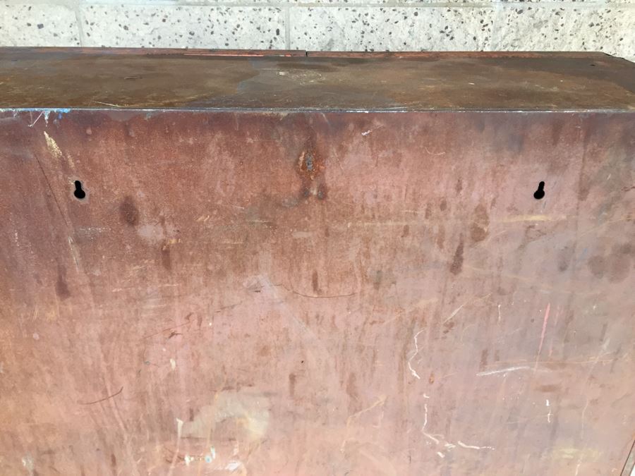 Vintage Automotive Parts Metal Storage Locker Tune-Up Center ESSEX Cars [Photo 17]