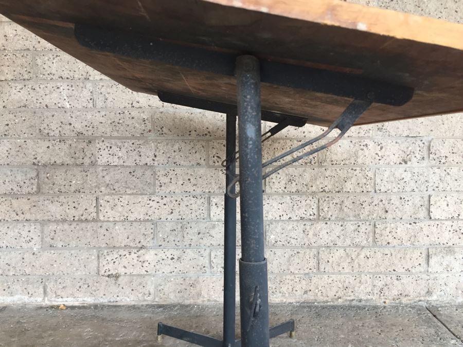 Small Vintage Adjustable Drafting Table [Photo 8]