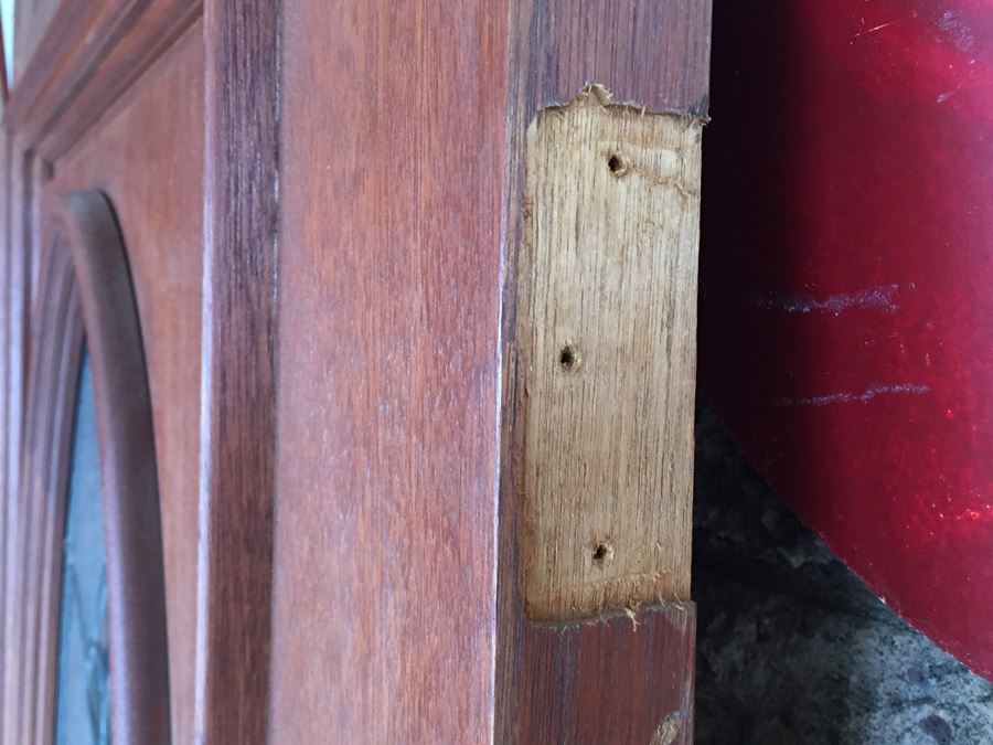 Heavy Solid Door With Clear Stained Glass [Photo 9]