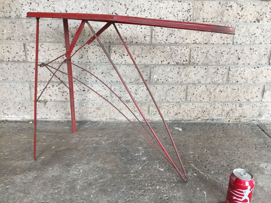Child's Metal Folding Toy Ironing Board [Photo 5]