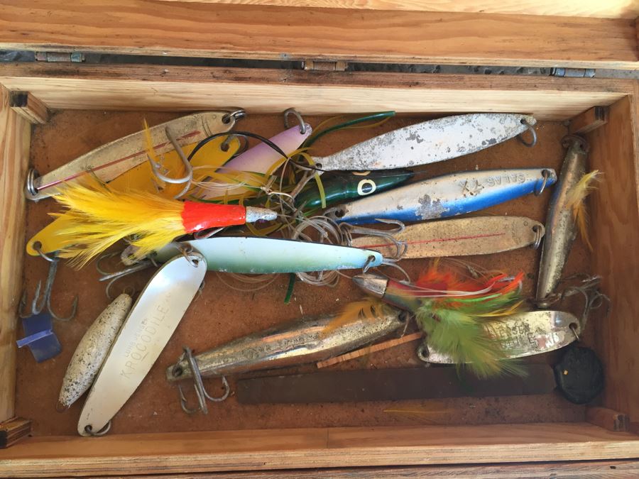 Huge Fishing Lot With Salt Walter And Fresh Water Lures, Reels, Tackle ...