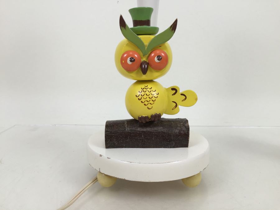 Vintage Wooden Owl Table Lamp By Nursery Plastics Inc [Photo 4]
