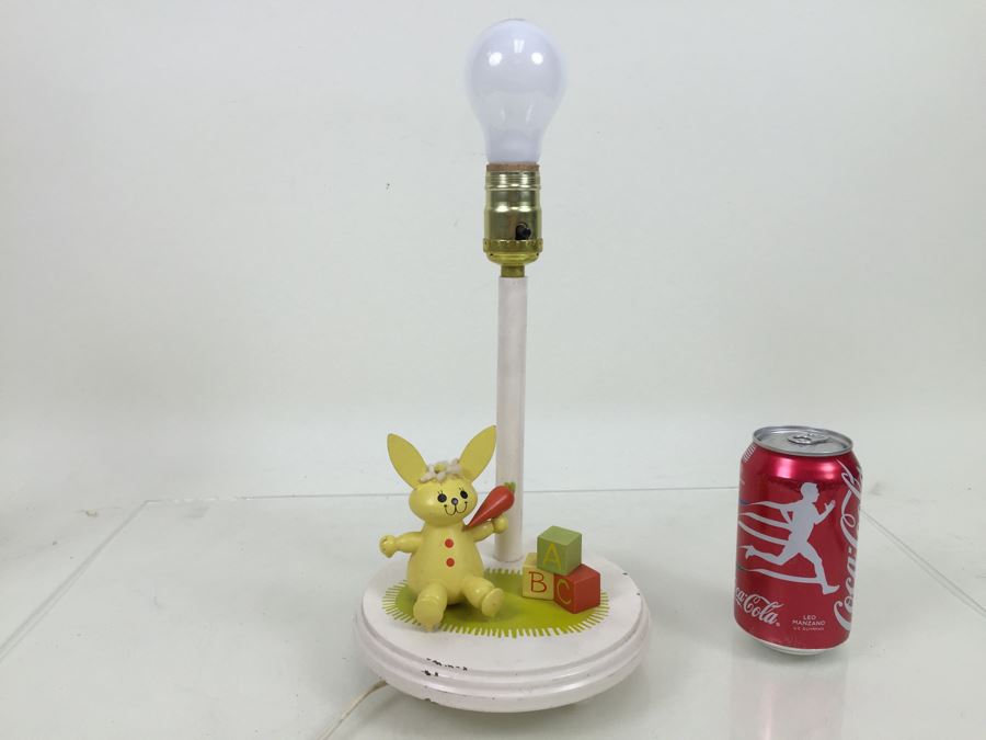 Vintage Wooden Bunny Table Lamp