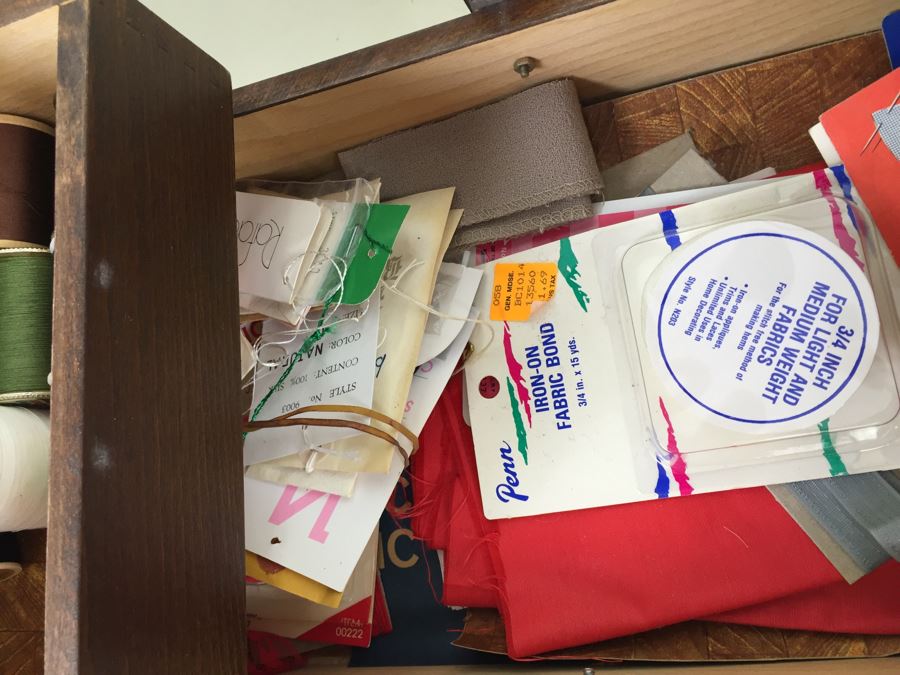 Vintage Folding Fold Out Sewing Basket Box Filled With Sewing Supplies [Photo 11]