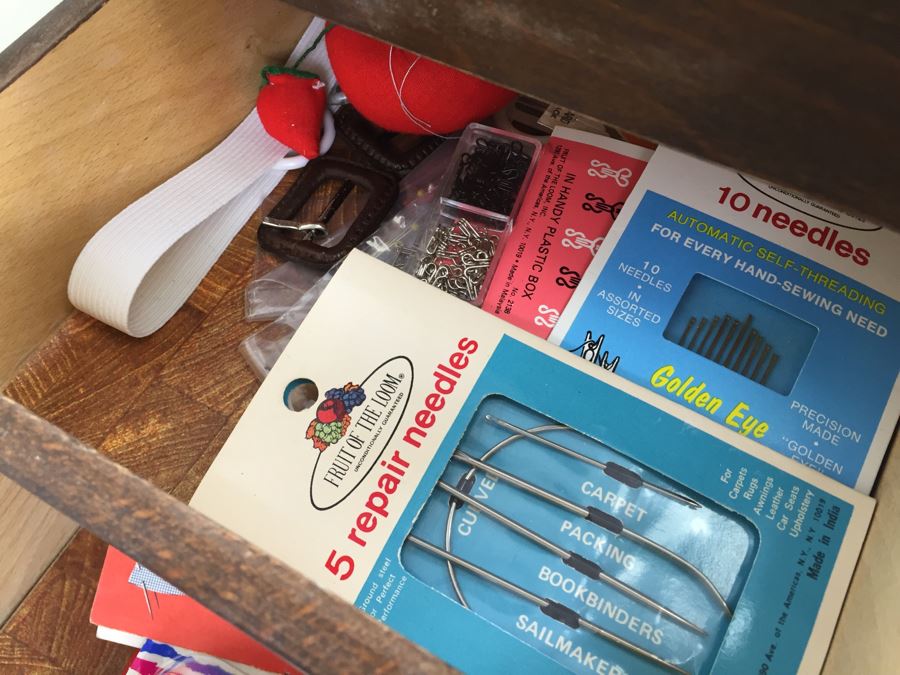 Vintage Folding Fold Out Sewing Basket Box Filled With Sewing Supplies [Photo 9]