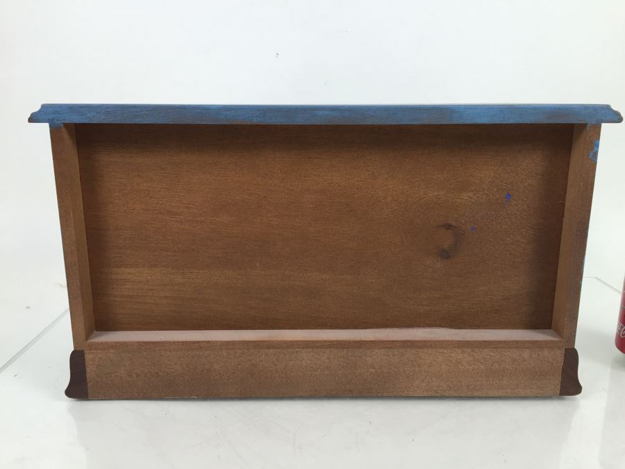 Vintage Blue And Gold Jewelry Box [Photo 7]