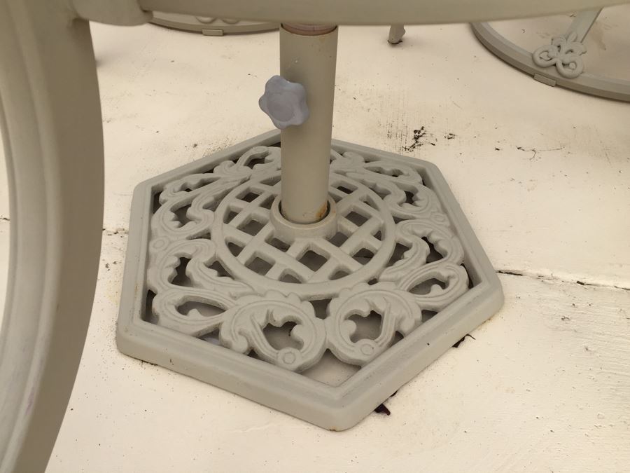 Outdoor Patio Table With Six Swivel Chairs And Umbrella [Photo 10]