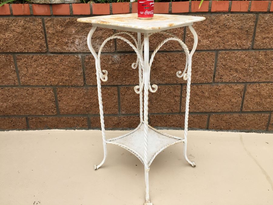 Vintage Outdoor Metal Two-Tier Table Painted White [Photo 2]