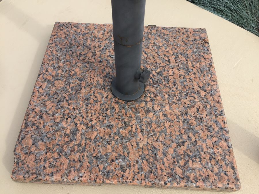 Outdoor Umbrella With Marble Base [Photo 2]