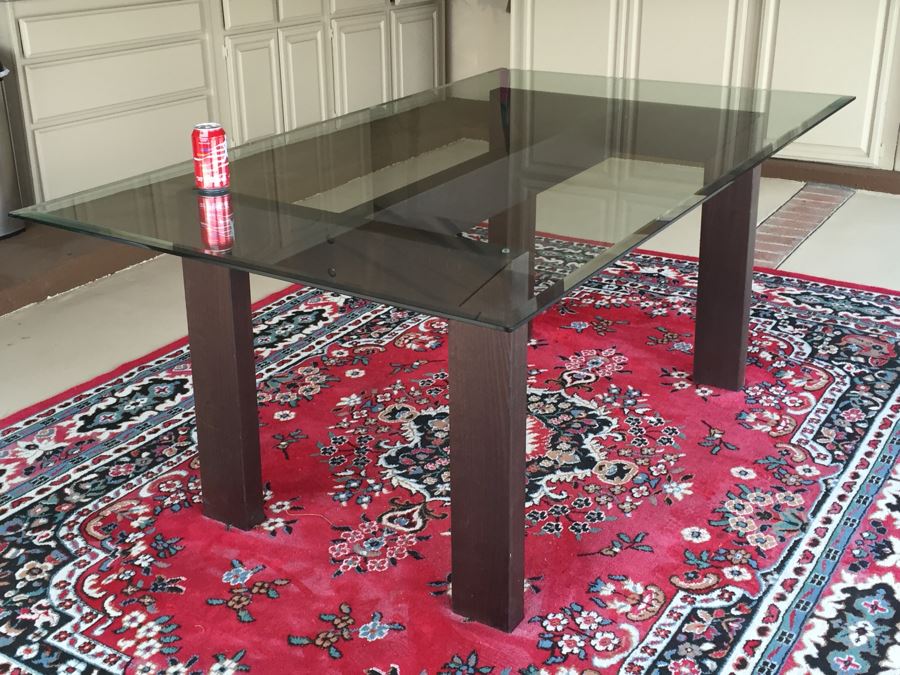Glass Top Table [Photo 2]