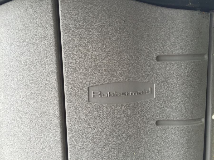Rubbermaid Plastic Storage Cabinet (Sold Empty) [Photo 3]