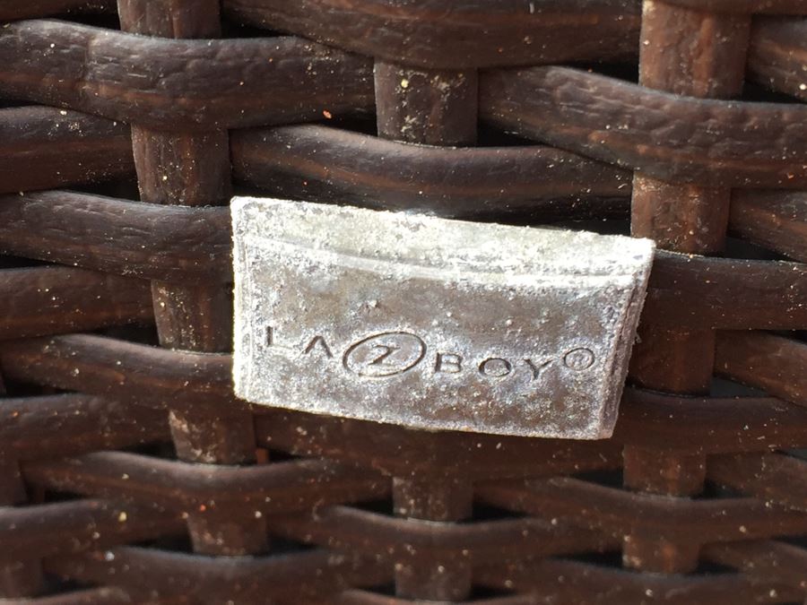 Pair Of La Z Boy Reclining Outdoor Patio Chairs [Photo 3]