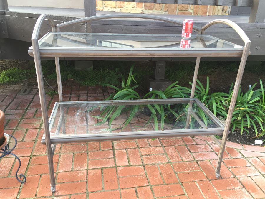 Outdoor Metal And Glass Garden Bench [Photo 1]