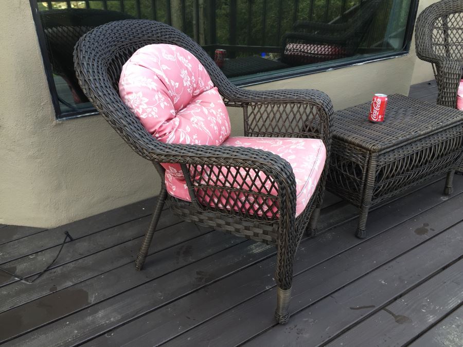 Outdoor Patio Furniture Set With Faux Wicker Chair, Swivel Chair And Table With Storage [Photo 4]