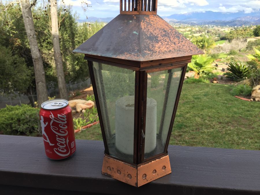 Contemporary Battery Powered Copper And Glass Outdoor Lantern Light [Photo 2]