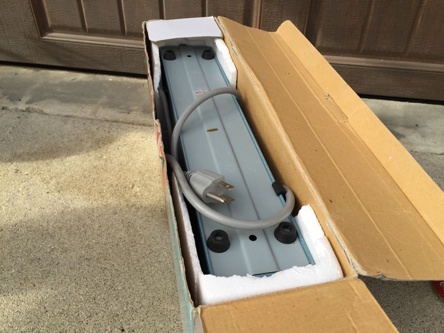 12' Heat Sealer [Photo 3]