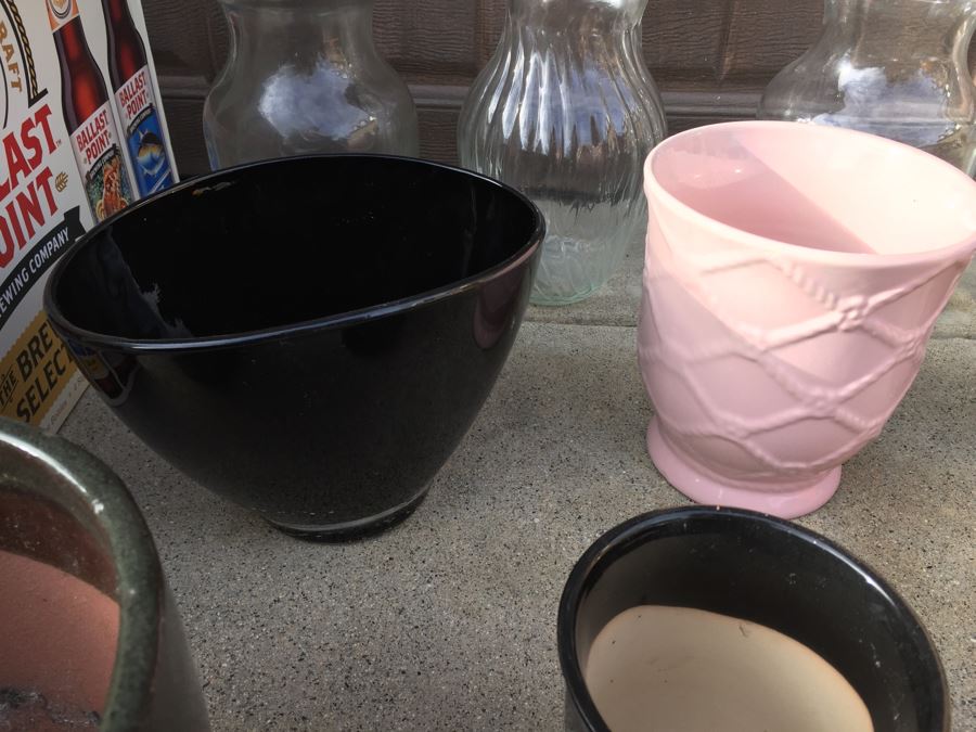 Pottery, Vase And Votive Lot [Photo 10]