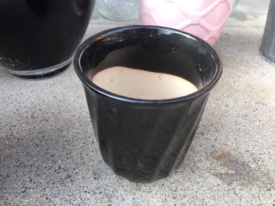 Pottery, Vase And Votive Lot [Photo 12]