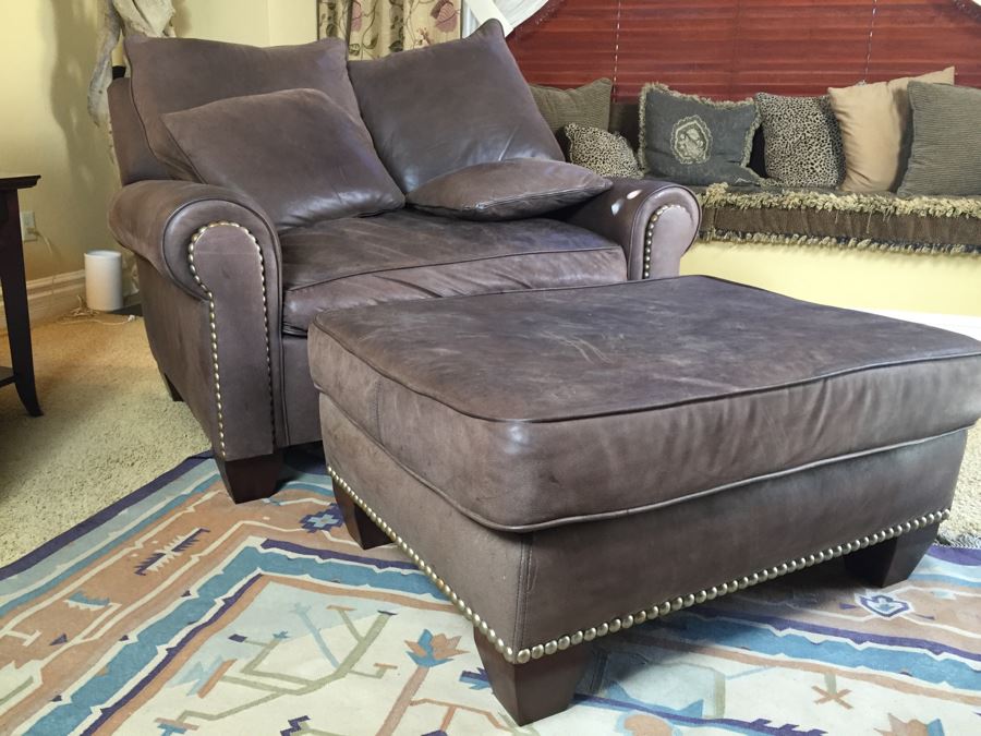 Oversized Beautiful Leather Chair With Brass Studs And Ottoman In Coffee Color [Photo 5]