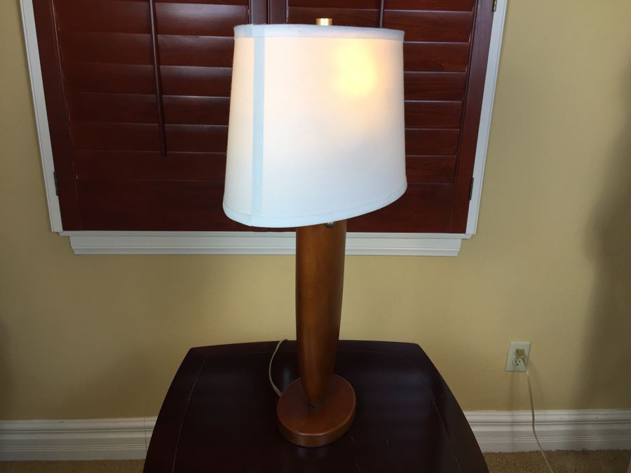 Modernist Wood And Metal Table Lamp [Photo 3]