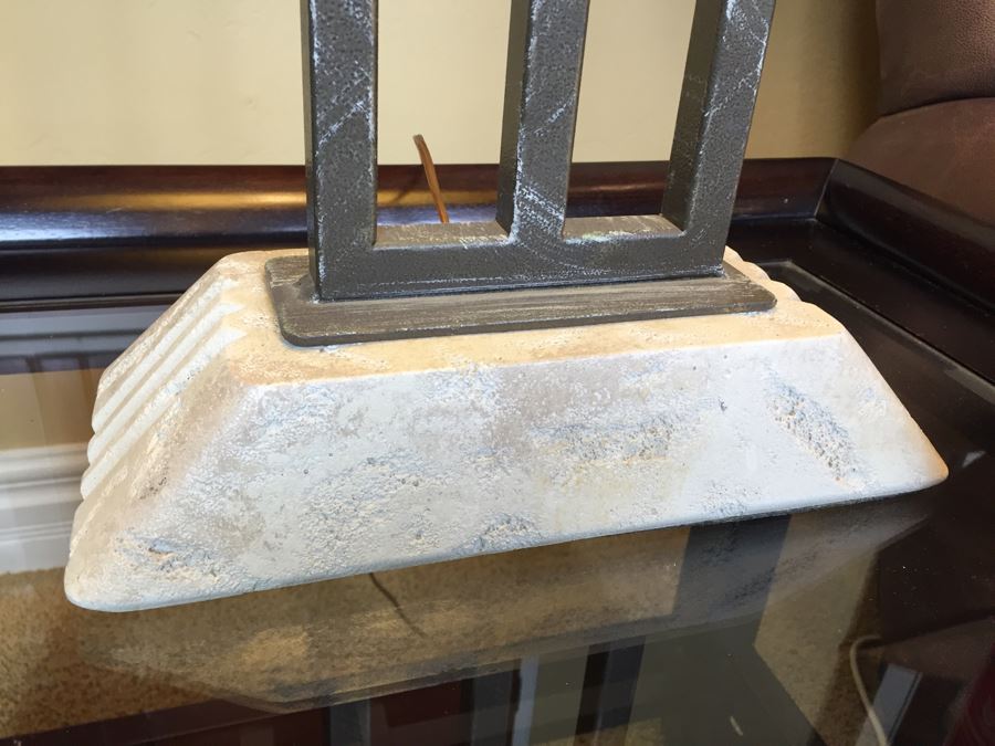 Table Lamp - Note Shade Is Damaged [Photo 4]