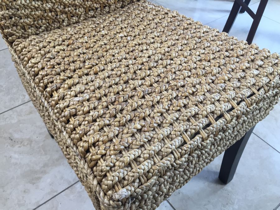 Round Kitchen Table With Six Woven Fiber Rope Chairs [Photo 12]
