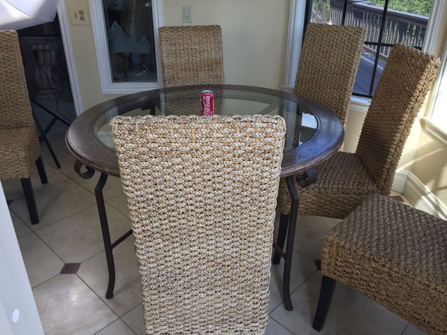Round Kitchen Table With Six Woven Fiber Rope Chairs [Photo 9]