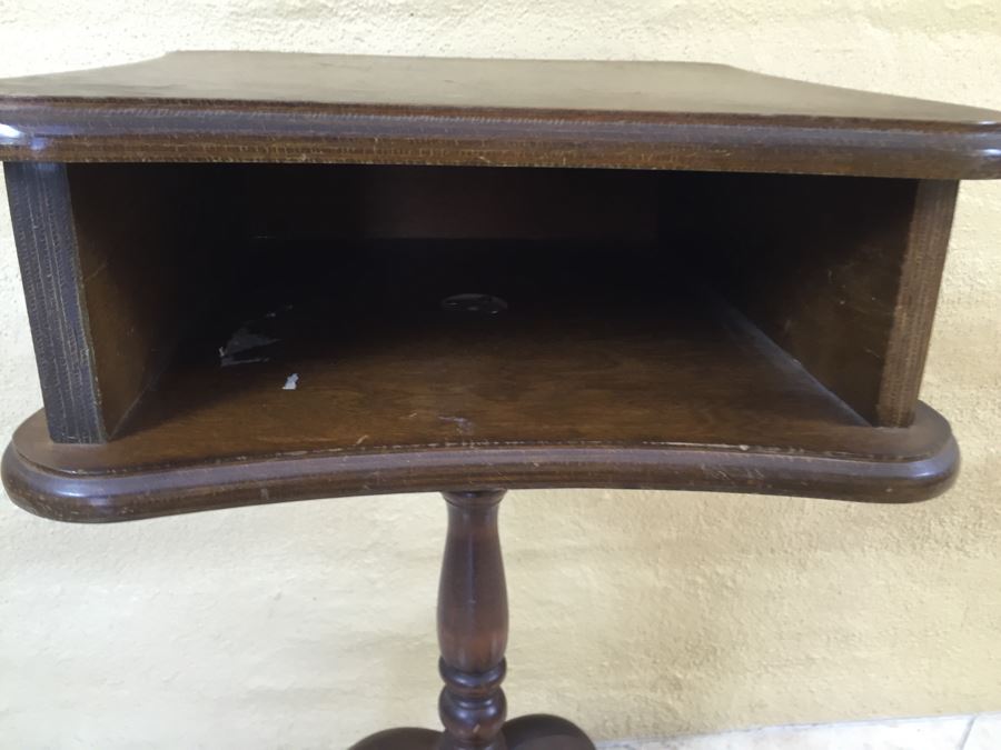 Reproduction Telephone Table [Photo 7]