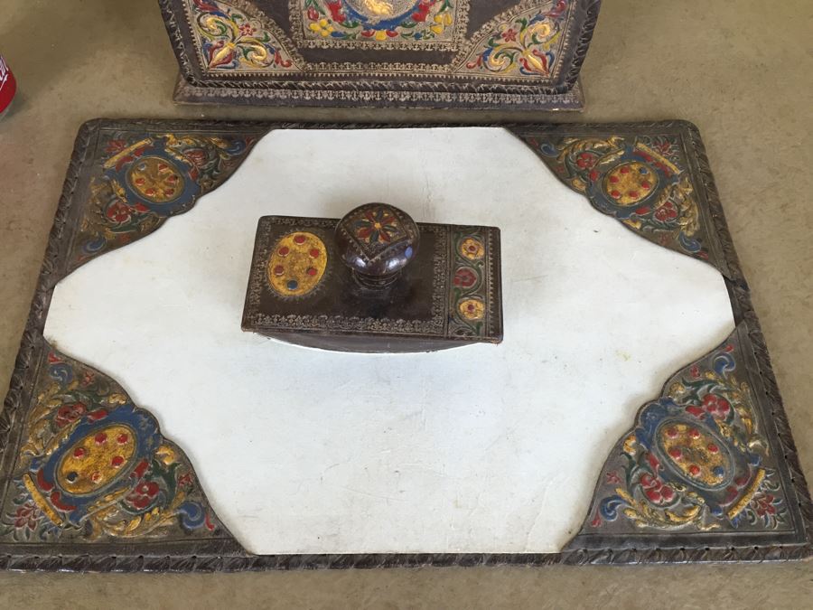 Elegant 3-Piece Tooled Leather Desk Set [Photo 4]