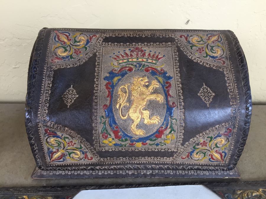 Elegant 3-Piece Tooled Leather Desk Set [Photo 8]